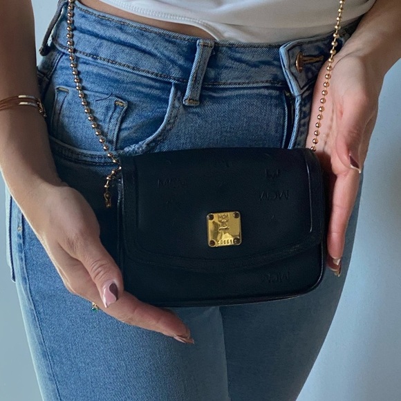 MCM black canvas Bag on chain - Picture 3 of 6